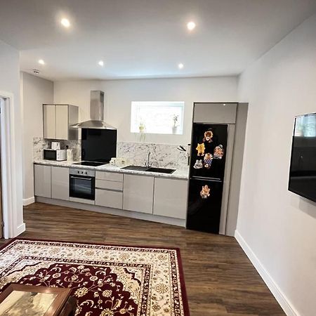 Moseley Village Apartments Бирмингам Екстериор снимка