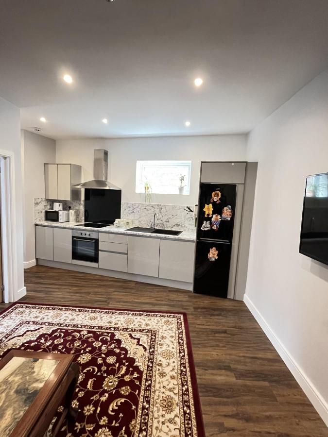 Moseley Village Apartments Бирмингам Екстериор снимка